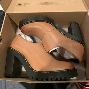 Dr. Martens Cordelia
